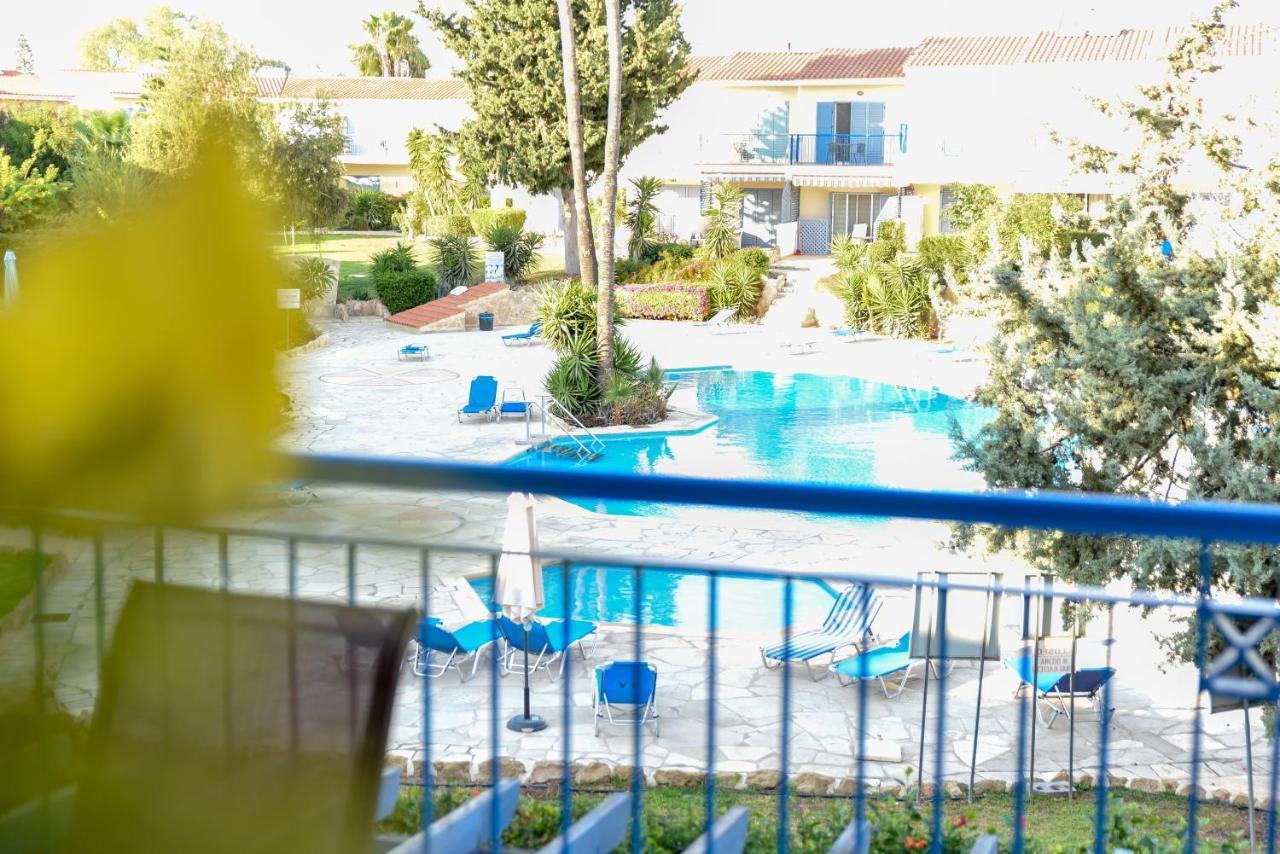 Holiday Apartment Walking Distance To The Sea Paphos Exteriér fotografie